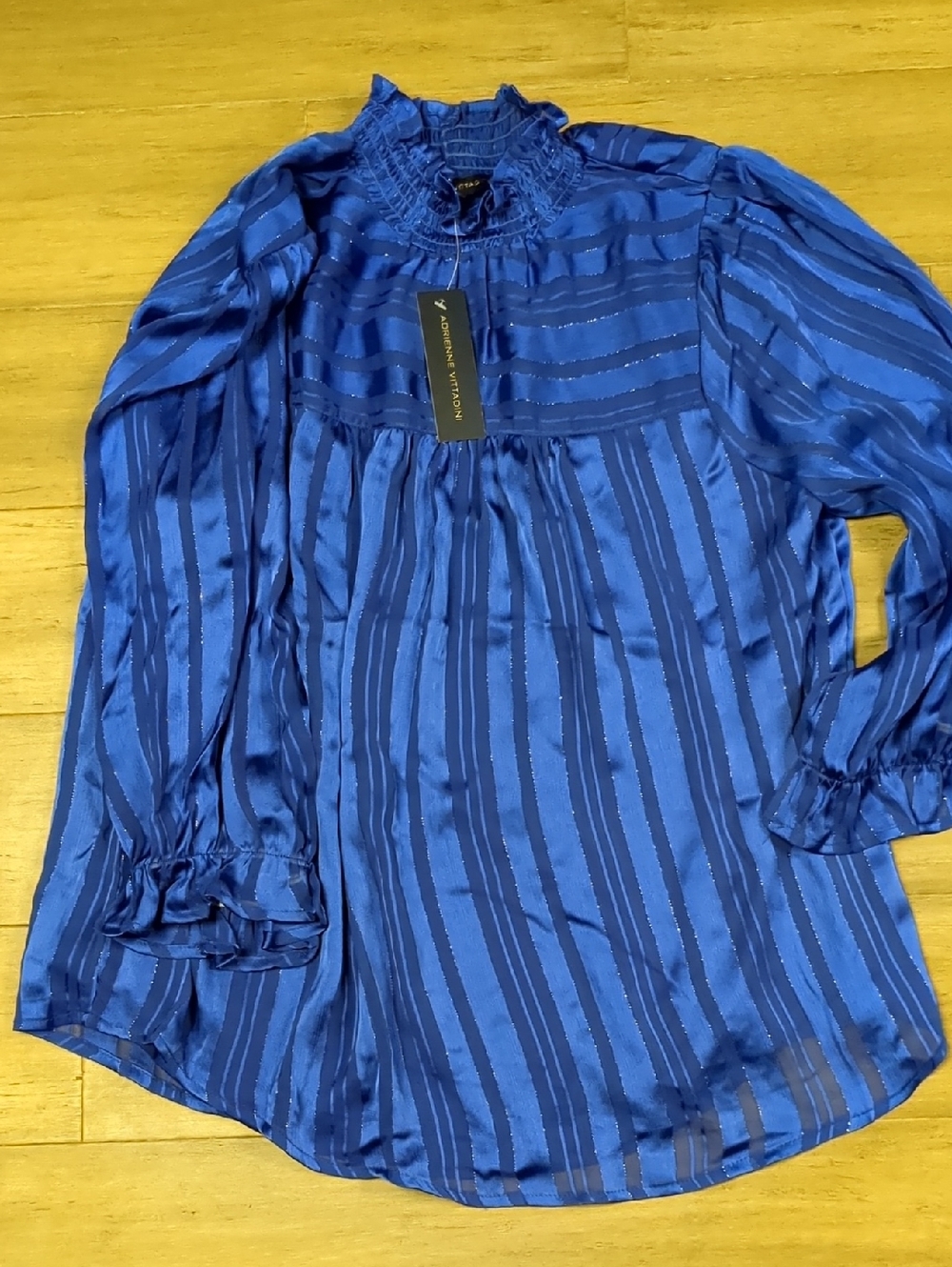 NWT Adrienne Vittadini Blouse, L